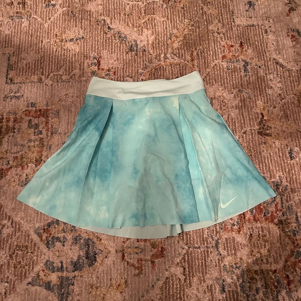Nike Women's Aqua Skirt